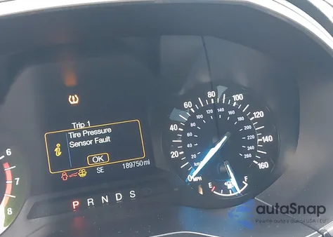 2017 Ford Edge Sel z USA, uszkodzony, nr VIN 2FMPK4J95HBC34797